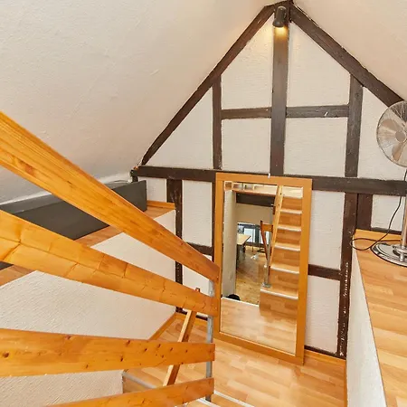 Berntraube 3 * ברנקסטל - קיס